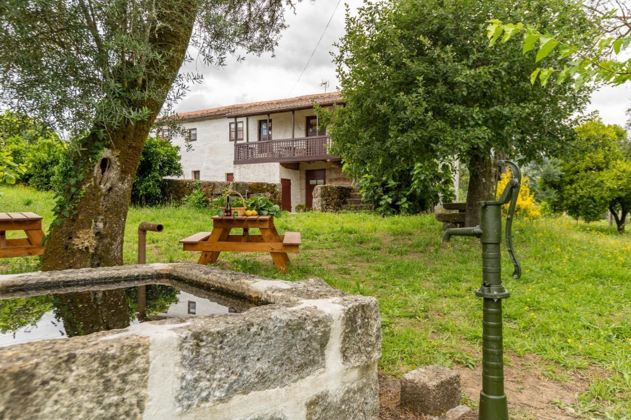 Gasthaus Casa Lavoura Em Requeixo Celorico De Basto Exterior foto