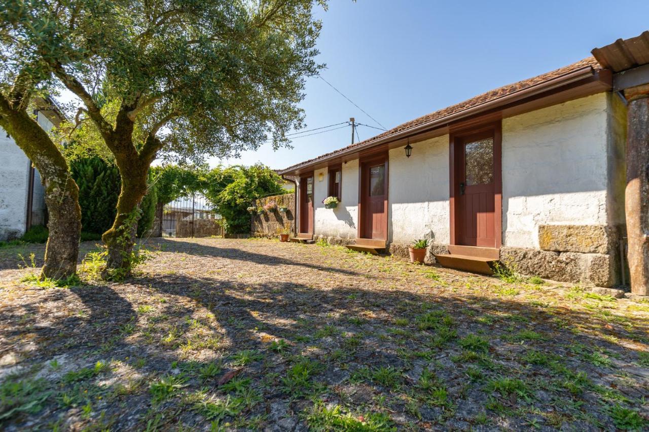 Gasthaus Casa Lavoura Em Requeixo Celorico De Basto Exterior foto